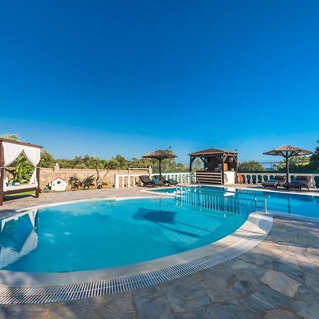 Villa Maxim With Private Pool & Tennis Court Halikounas 외부 사진