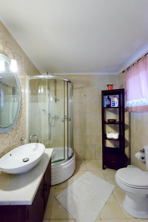 Villa Maxim With Private Pool & Tennis Court Halikounas 외부 사진