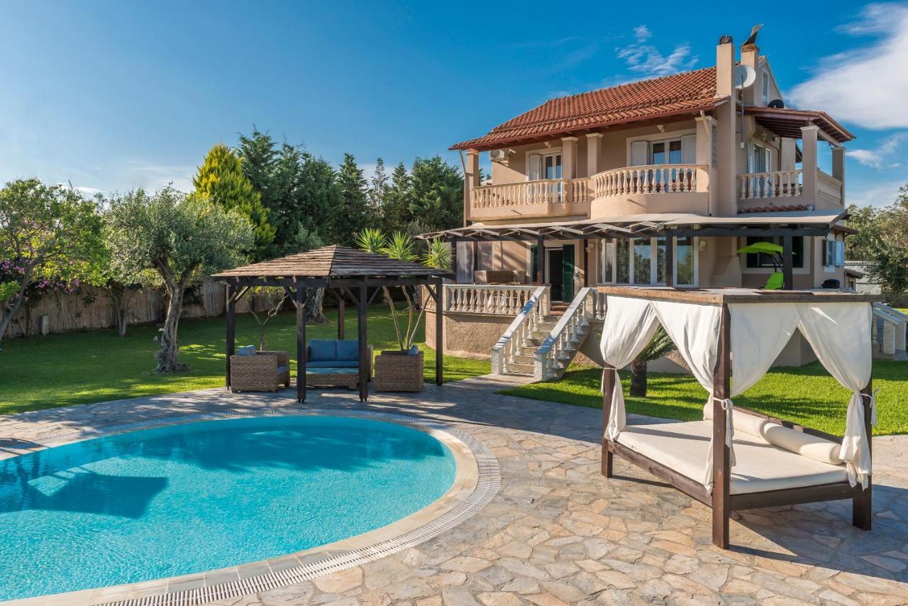 Villa Maxim With Private Pool & Tennis Court Halikounas 외부 사진
