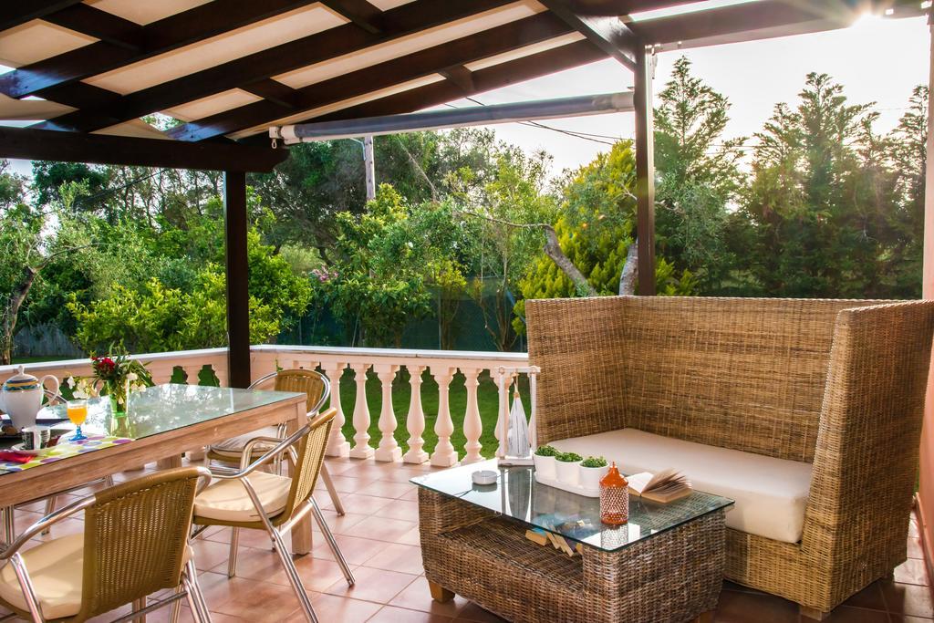 Villa Maxim With Private Pool & Tennis Court Halikounas 외부 사진