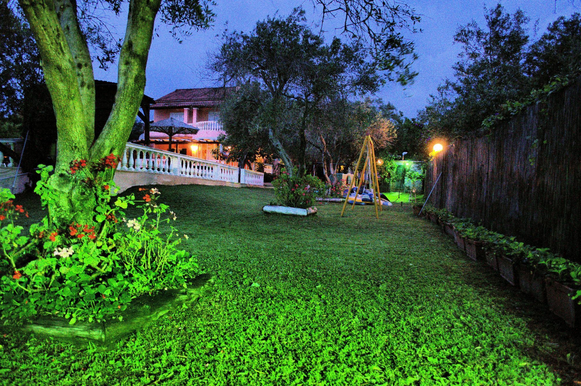 Villa Maxim With Private Pool & Tennis Court Halikounas 외부 사진